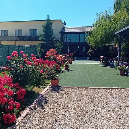 Guest house Casa Rustica1 *