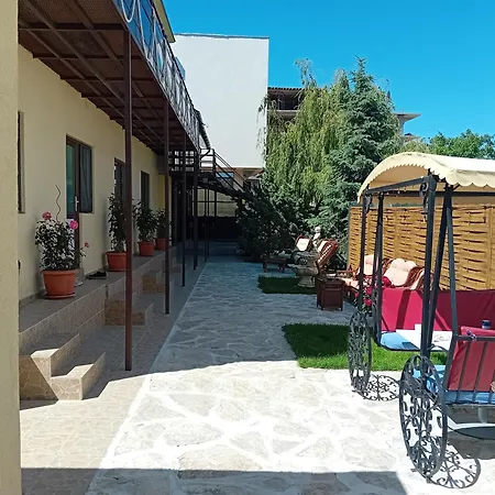 Guest house Casa Rustica1 *