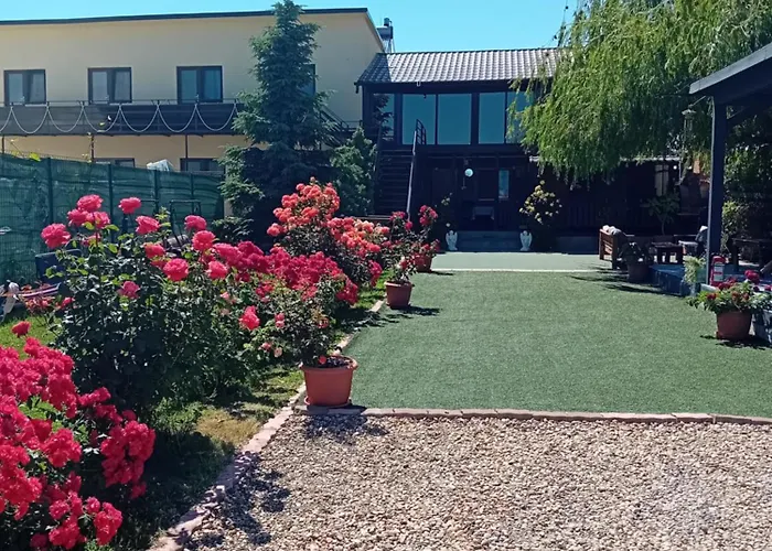 Πανσιόν Casa Rustica1 *