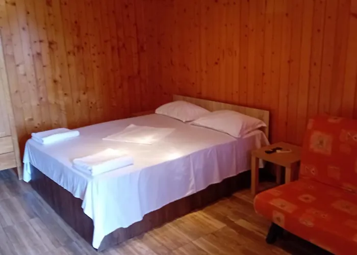 Casa Rustica1 Πανσιόν